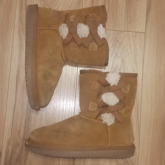 Koolaburra By UGGSTan Suede Boots - Picture 1 of 7